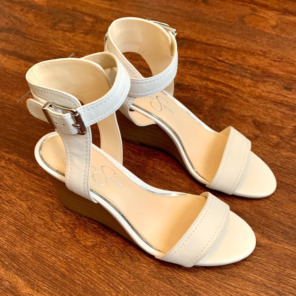 NWOT! Jessica Simpson Cristabel Wedge Sandal